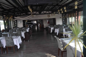 TERAS RESTAURANT